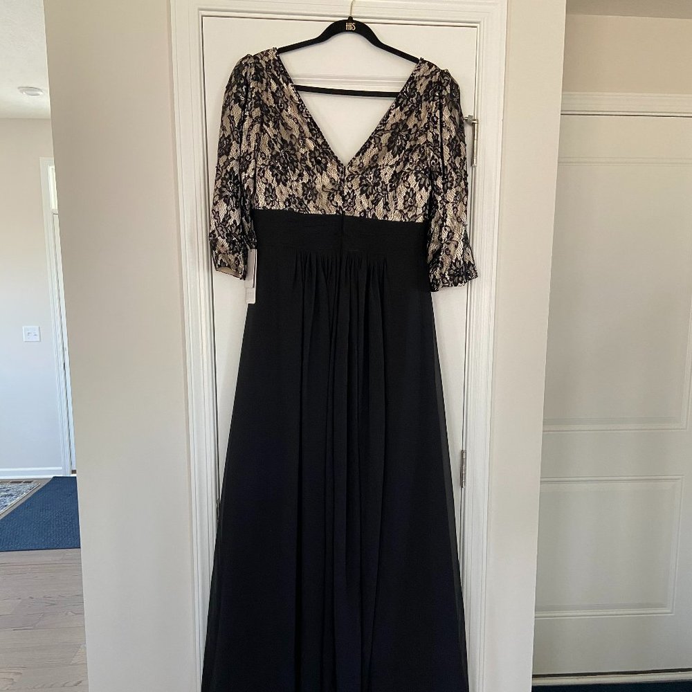 Black evening gown - Picture 3 of 6